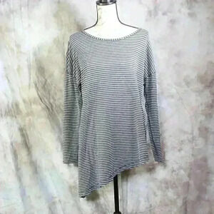 LuluLemon black/white stripe high/low hem jersey knit long sleeve tunic top